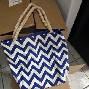 Canvas Nautical Tote with zipper